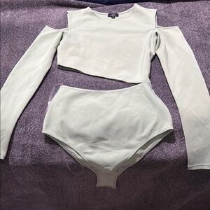 Libsa NYC Mint Green Small Long Sleeve Blouse